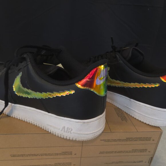 NIKE AIR FORCE 1 LOW BLACK IRIDESCENT PIXEL size 10.5 - Picture 8 of 10